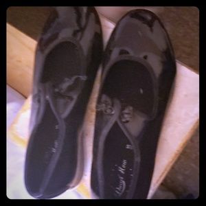 Tap shoes